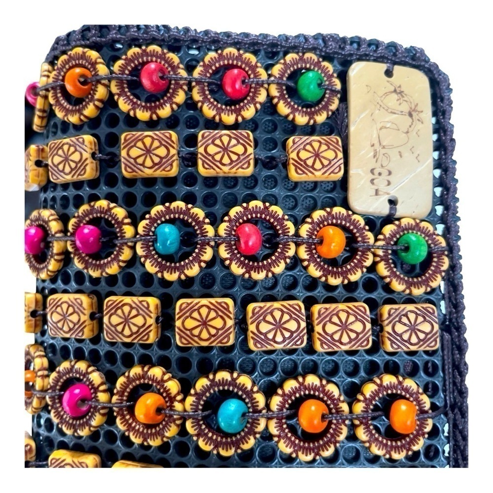 Beats mini sling crossbody bag in beautiful brown color with coconut shell - Picture 7 of 7